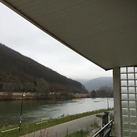 La Rose Sur Meuse